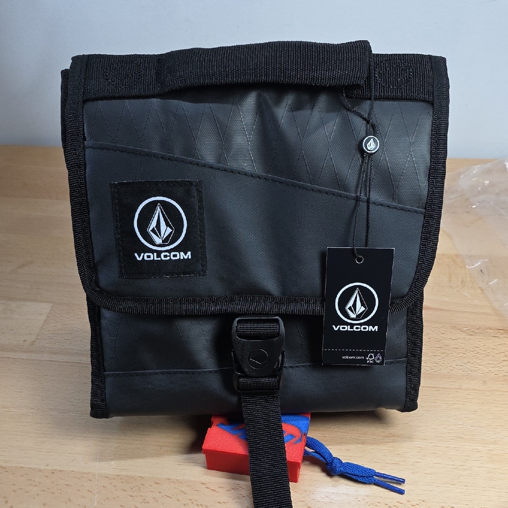 Volcom Black Lunch Bag Insulated